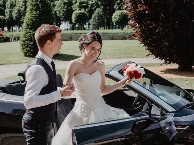 Le mariage de Anthony et Valène à Souligné-sous-Ballon, Sarthe 21