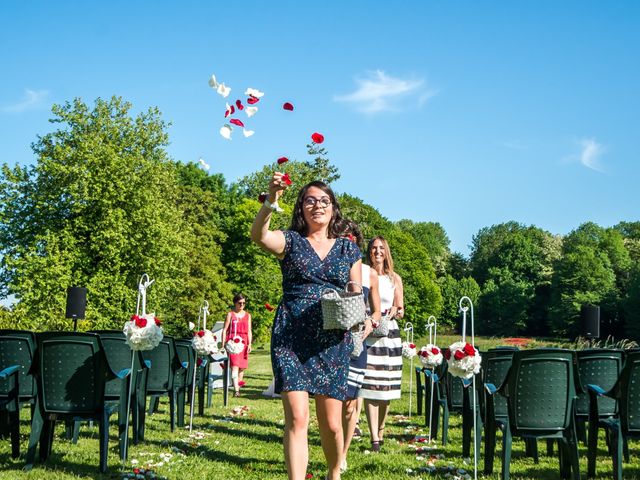 Le mariage de Anthony et Valène à Souligné-sous-Ballon, Sarthe 29