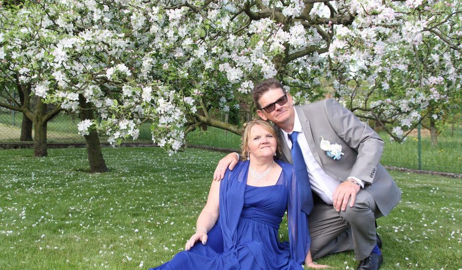 Le mariage de Jean Noël et Marie Christine à Boulay-Moselle, Moselle