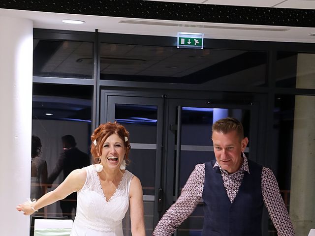 Le mariage de Fabien et Cécile à La Tranche-sur-Mer, Vendée 15