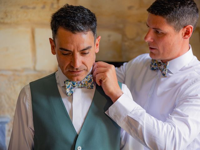 Le mariage de Seb et Marina à Cubzac-les-Ponts, Gironde 5