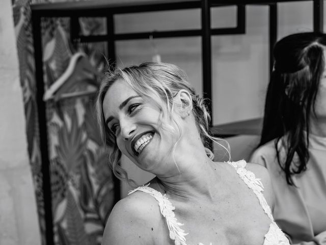 Le mariage de Seb et Marina à Cubzac-les-Ponts, Gironde 10