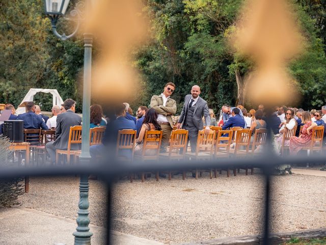Le mariage de Seb et Marina à Cubzac-les-Ponts, Gironde 16