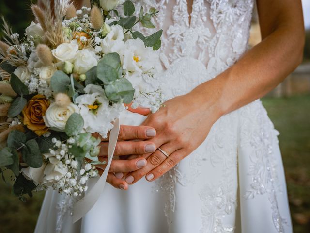 Le mariage de Seb et Marina à Cubzac-les-Ponts, Gironde 30