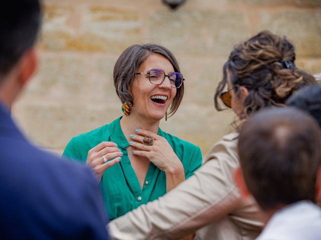 Le mariage de Seb et Marina à Cubzac-les-Ponts, Gironde 35