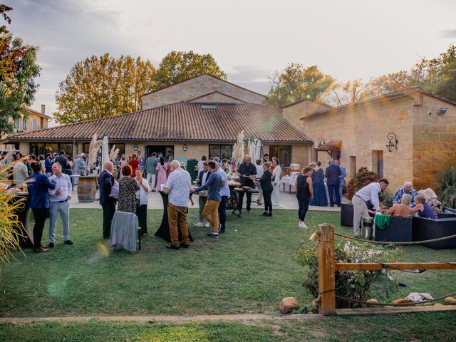 Le mariage de Seb et Marina à Cubzac-les-Ponts, Gironde 46