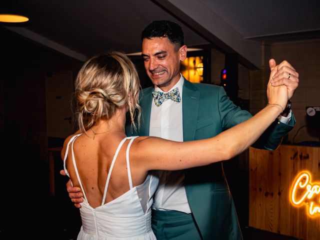 Le mariage de Seb et Marina à Cubzac-les-Ponts, Gironde 54