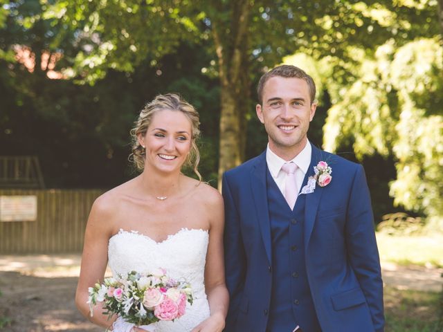 Le mariage de Clément et Emilie à Aizenay, Vendée 18