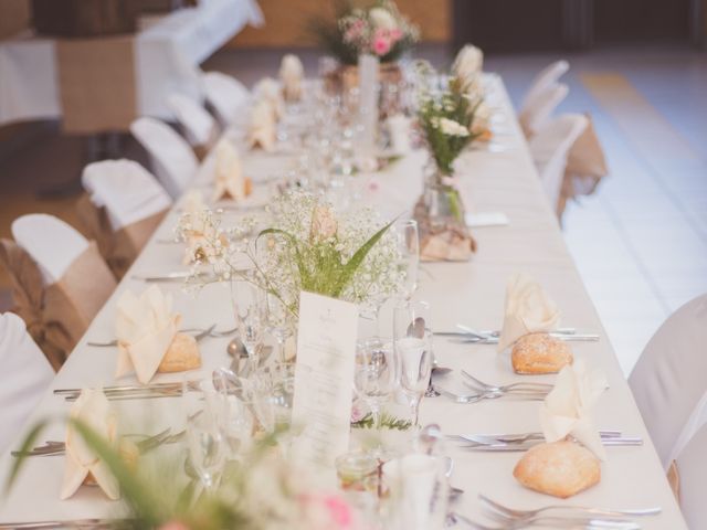 Le mariage de Clément et Emilie à Aizenay, Vendée 27