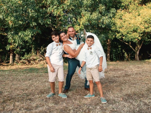 Le mariage de Thomas et Jennifer à Mirepoix-sur-Tarn, Haute-Garonne 44