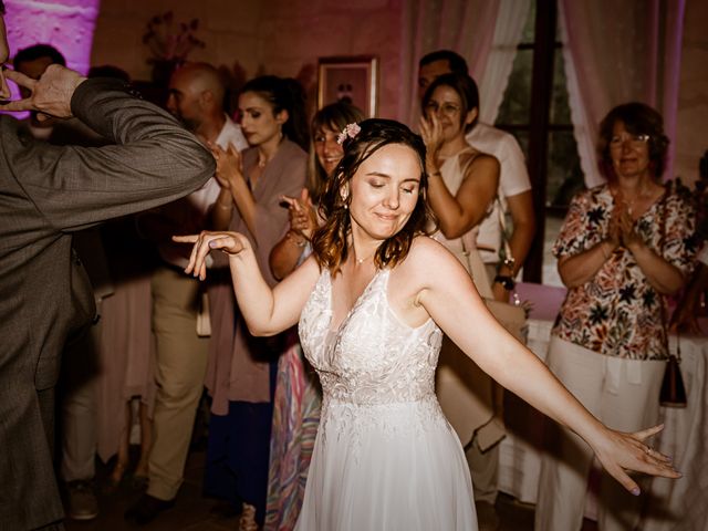 Le mariage de Julien et Marie à Beaucaire, Gard 24