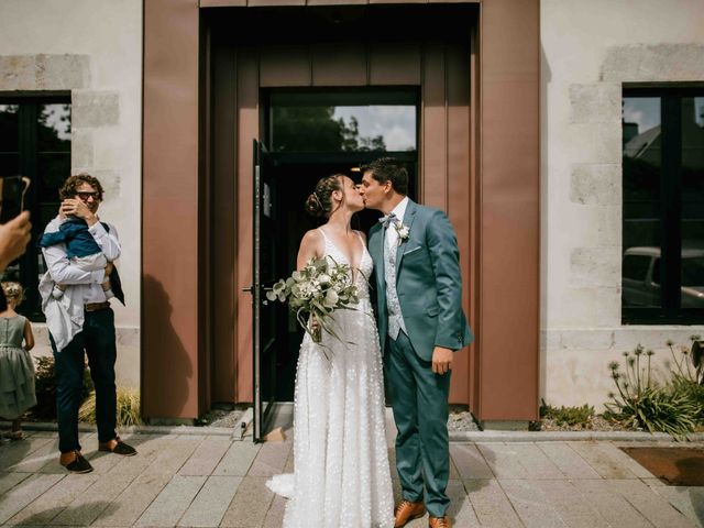 Le mariage de Thibault et Caroline à Hébécrevon, Manche 26