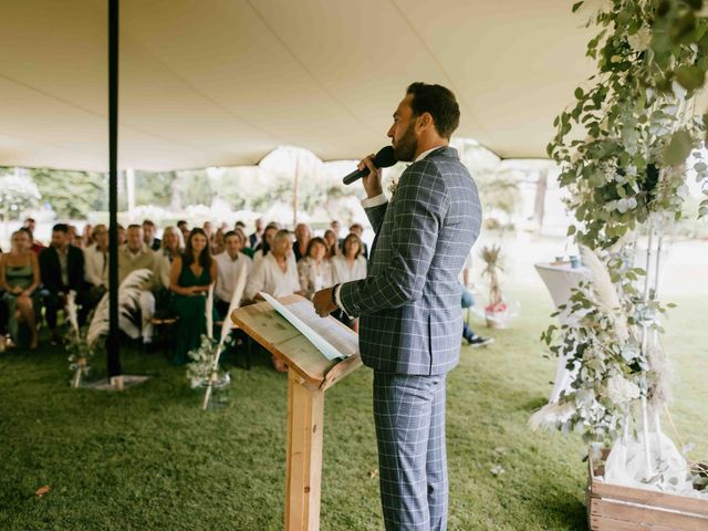 Le mariage de Thibault et Caroline à Hébécrevon, Manche 27