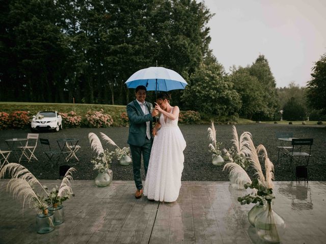 Le mariage de Thibault et Caroline à Hébécrevon, Manche 46