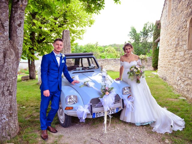 Le mariage de Damien et Marie à Fontienne, Alpes-de-Haute-Provence 38