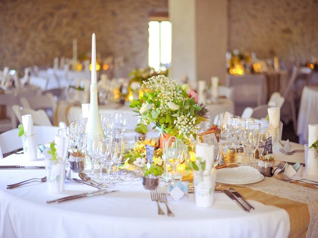 Le mariage de Damien et Marie à Fontienne, Alpes-de-Haute-Provence 55