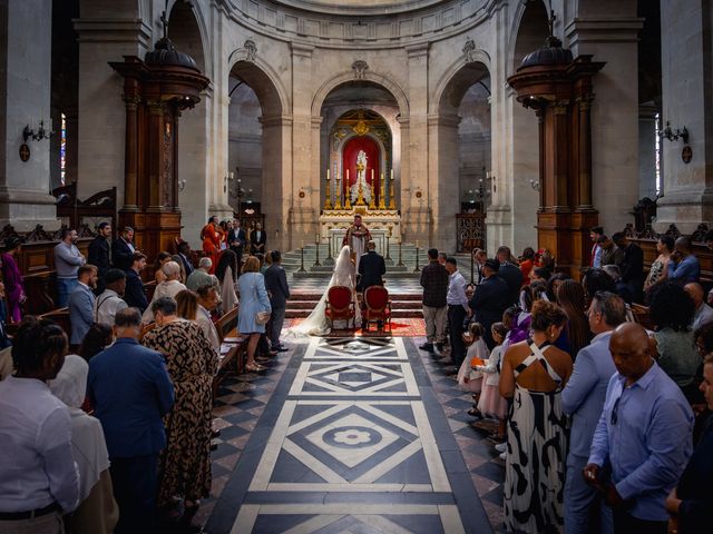 Le mariage de Redouane et Vanessa à Sainte-Marie-de-Ré, Charente Maritime 16