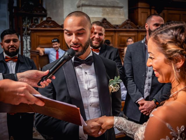 Le mariage de Redouane et Vanessa à Sainte-Marie-de-Ré, Charente Maritime 17