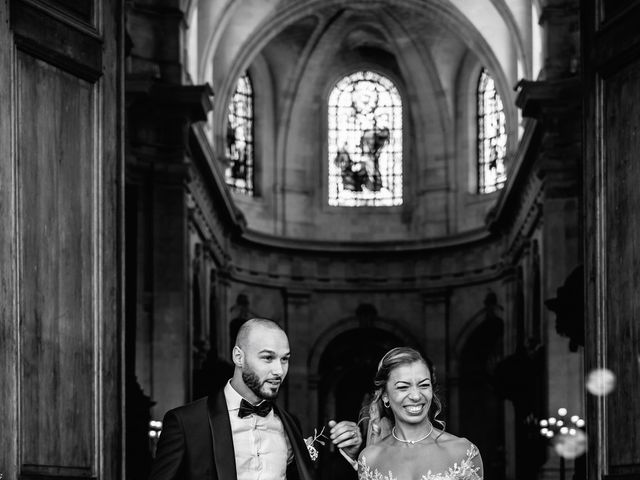 Le mariage de Redouane et Vanessa à Sainte-Marie-de-Ré, Charente Maritime 21