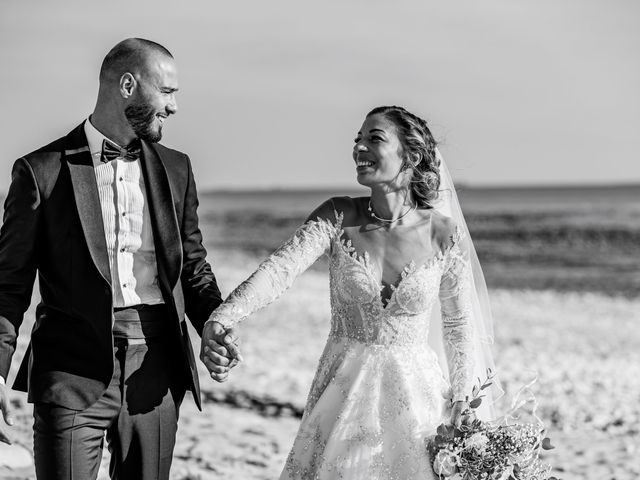 Le mariage de Redouane et Vanessa à Sainte-Marie-de-Ré, Charente Maritime 29