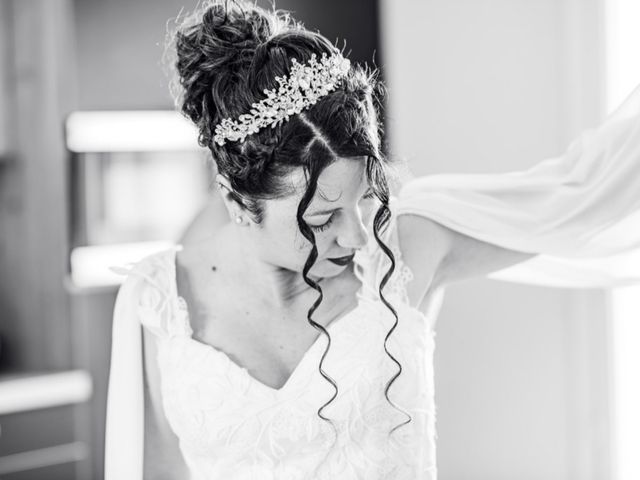 Le mariage de Christopher et Céline à Marey-lès-Fussey, Côte d'Or 1