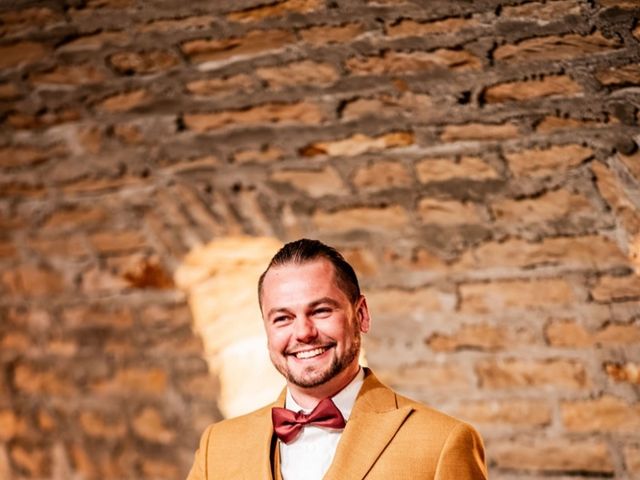 Le mariage de Christopher et Céline à Marey-lès-Fussey, Côte d'Or 9