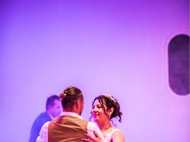 Le mariage de Christopher et Céline à Marey-lès-Fussey, Côte d'Or 48