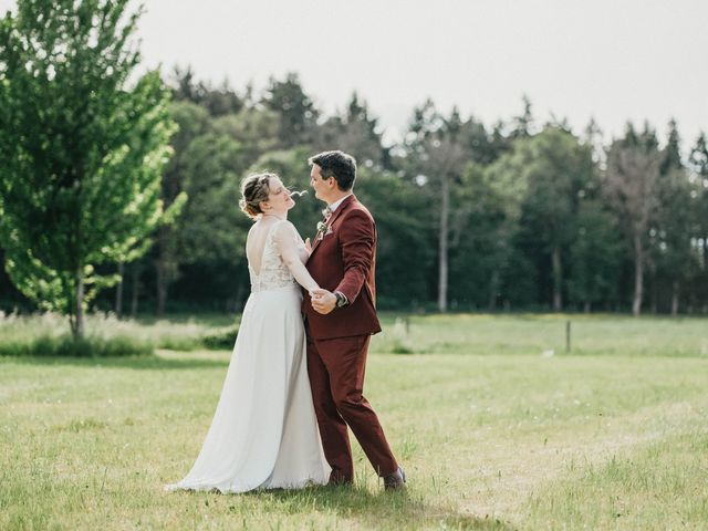 Le mariage de Jérémie et Claire à Roanne, Loire 13