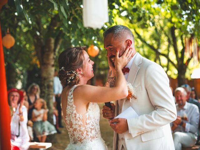 Le mariage de Robin et Camille à Saint-Porchaire, Charente Maritime 7