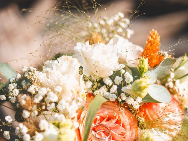 Le mariage de Robin et Camille à Saint-Porchaire, Charente Maritime 13