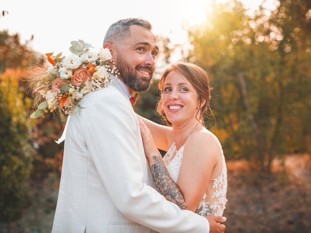 Le mariage de Robin et Camille à Saint-Porchaire, Charente Maritime 16