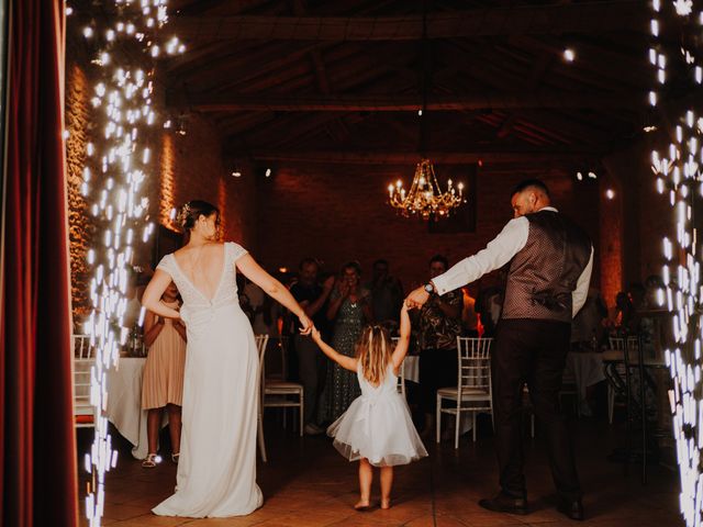 Le mariage de Anthony et Melanie à Puygaillard-de-Quercy, Tarn-et-Garonne 38