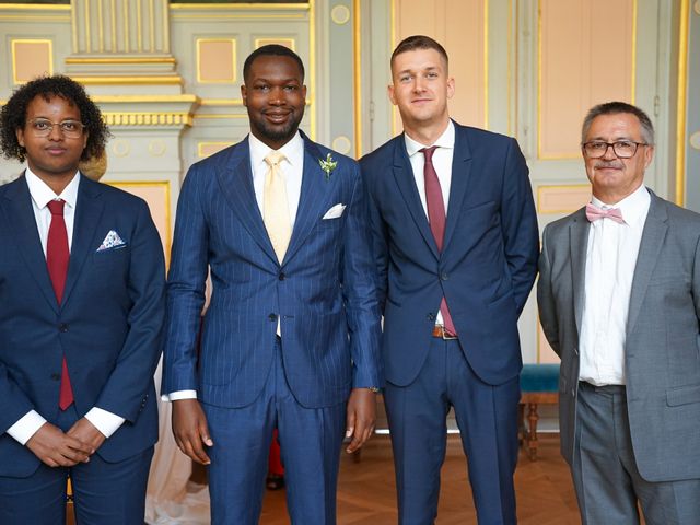 Le mariage de Valentin et Kareen à Paris, Paris 9