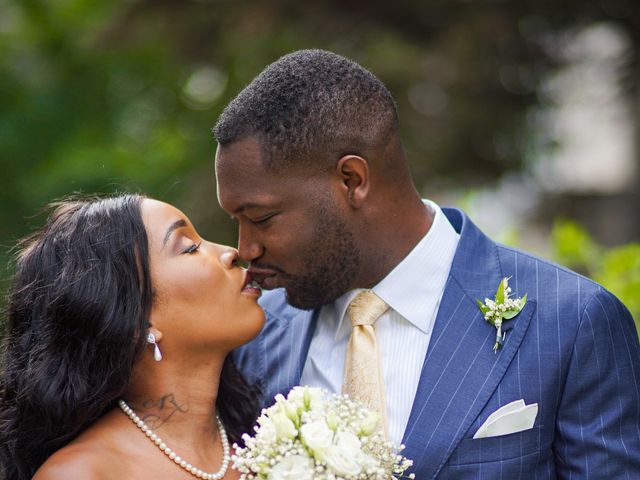 Le mariage de Valentin et Kareen à Paris, Paris 18