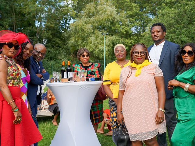 Le mariage de Valentin et Kareen à Paris, Paris 37