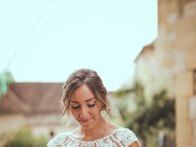 Le mariage de Romain et Estelle à Lamonzie-Montastruc, Dordogne 14