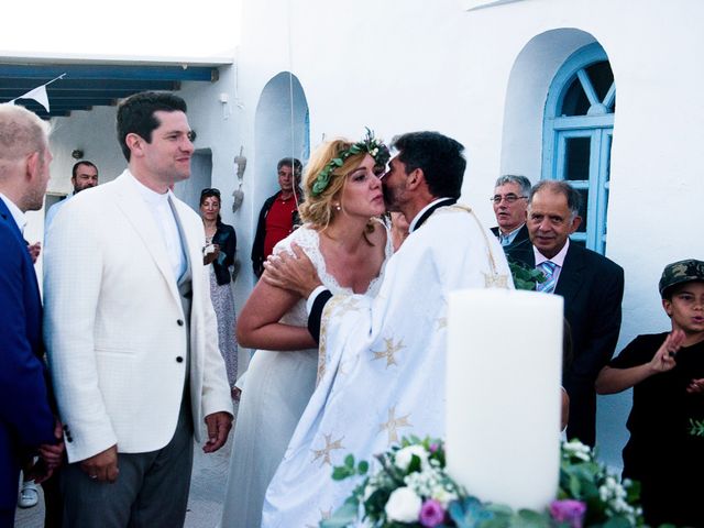 Le mariage de Athina et Manos à Paris, Paris 17