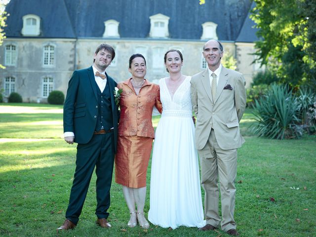 Le mariage de Aymeric et Hermance à Avessé, Sarthe 22