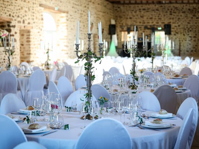 Le mariage de Aymeric et Hermance à Avessé, Sarthe 77