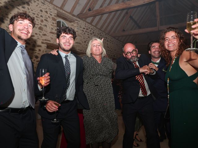 Le mariage de Aymeric et Hermance à Avessé, Sarthe 97