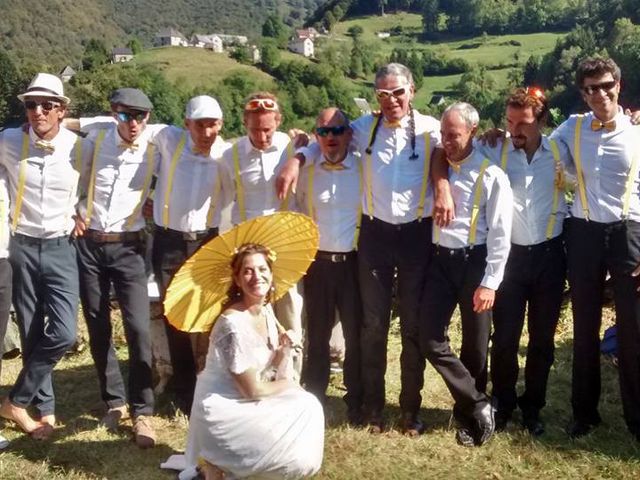 Le mariage de Laurent et Emmanuelle à Alos, Ariège 15