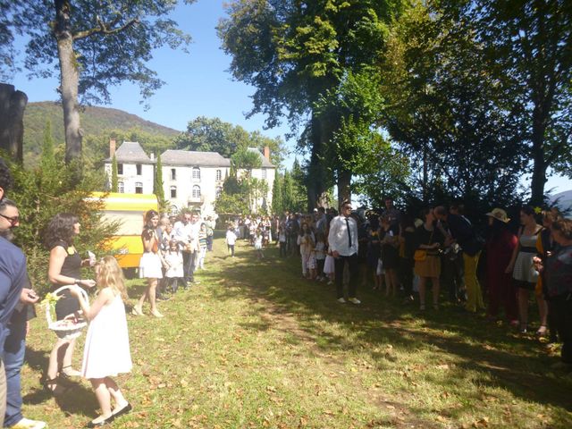 Le mariage de Laurent et Emmanuelle à Alos, Ariège 17