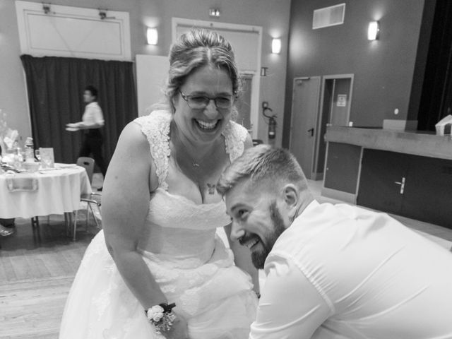 Le mariage de Olivier et Cindy à Corny-sur-Moselle, Moselle 85