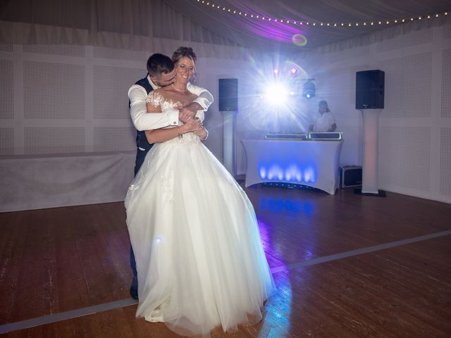 Le mariage de Maxime et Alexandra à Villars-les-Dombes, Ain 41