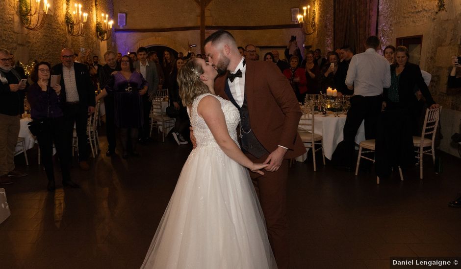 Le mariage de Romain et Laura à Esches, Oise