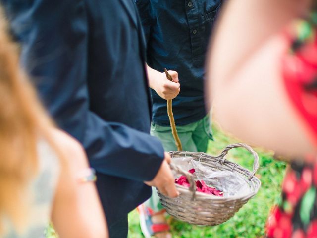 Le mariage de Valérian et Laureline à Geneuille, Doubs 12