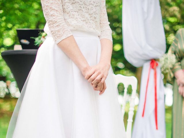 Le mariage de Valérian et Laureline à Geneuille, Doubs 16