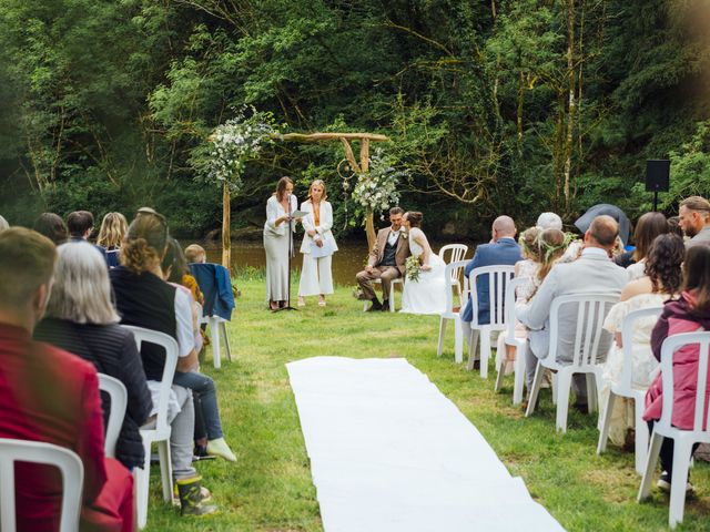 Le mariage de Anna et Guillaume à Cléden-Poher, Finistère 2