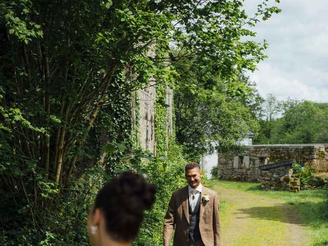 Le mariage de Anna et Guillaume à Cléden-Poher, Finistère 33