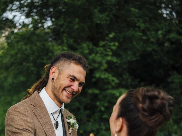 Le mariage de Anna et Guillaume à Cléden-Poher, Finistère 38